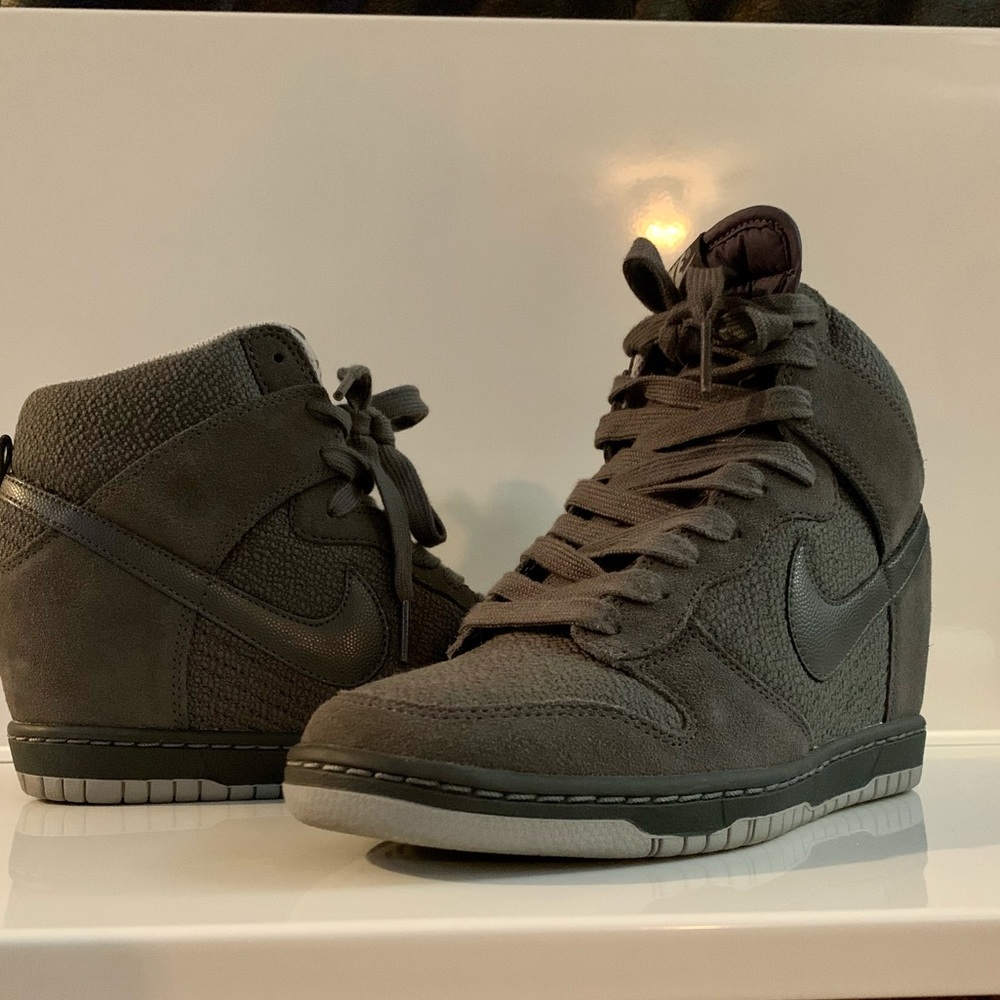Nike Sky Hi Dunk Essential Wedge